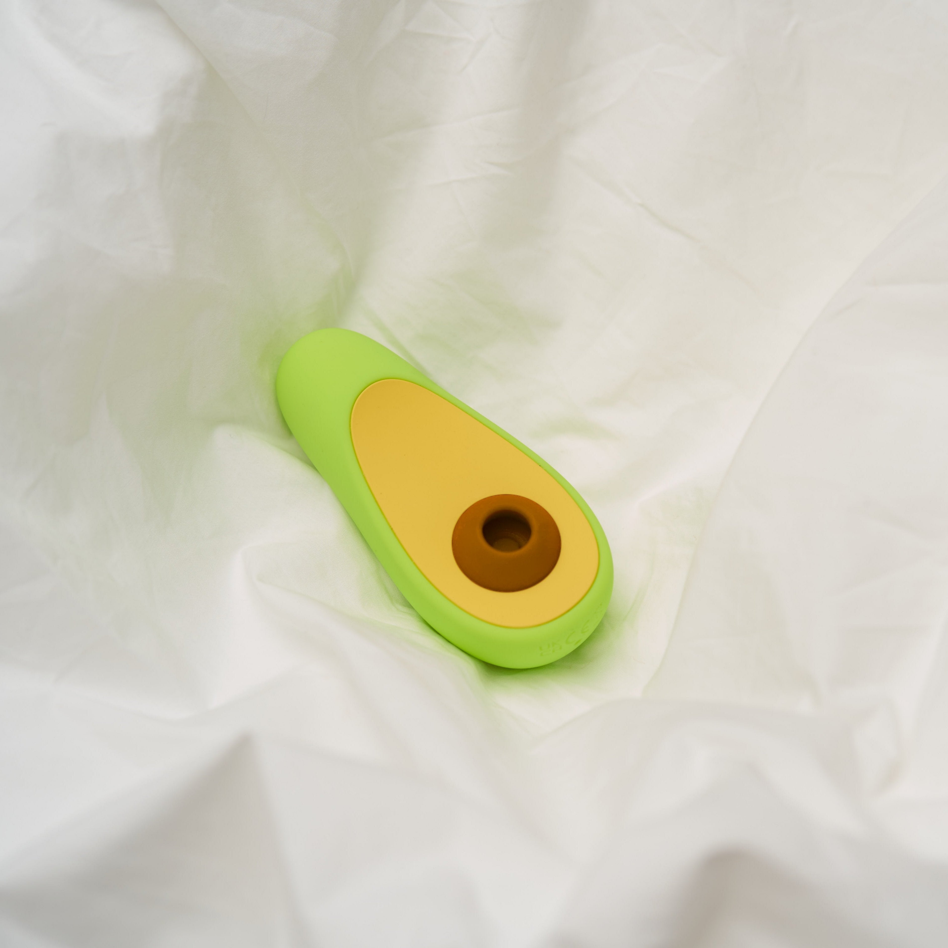 Avo vibrator — charging cable